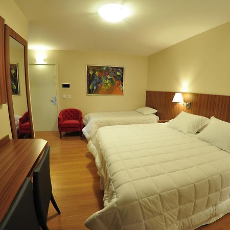 Rothenburg Hotel Нова Петрополис Стая снимка